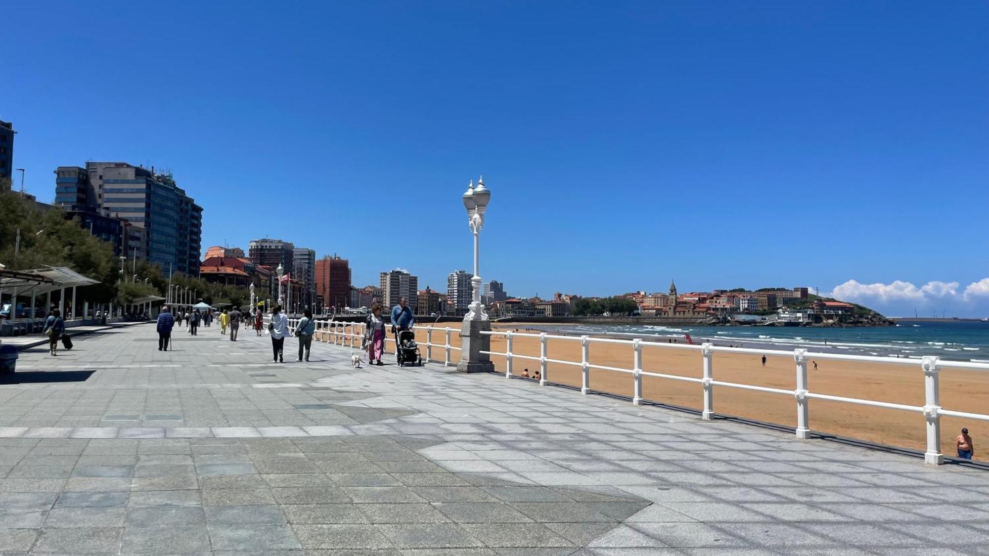 Apartamento Playa De Gijón Buitenkant foto